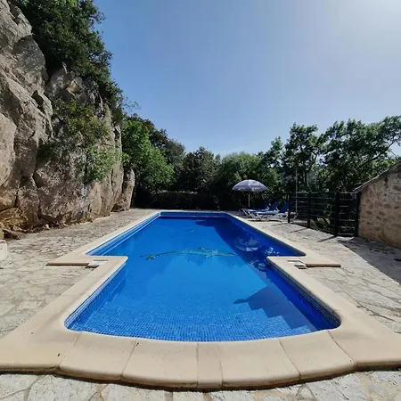 La Roche 6 *